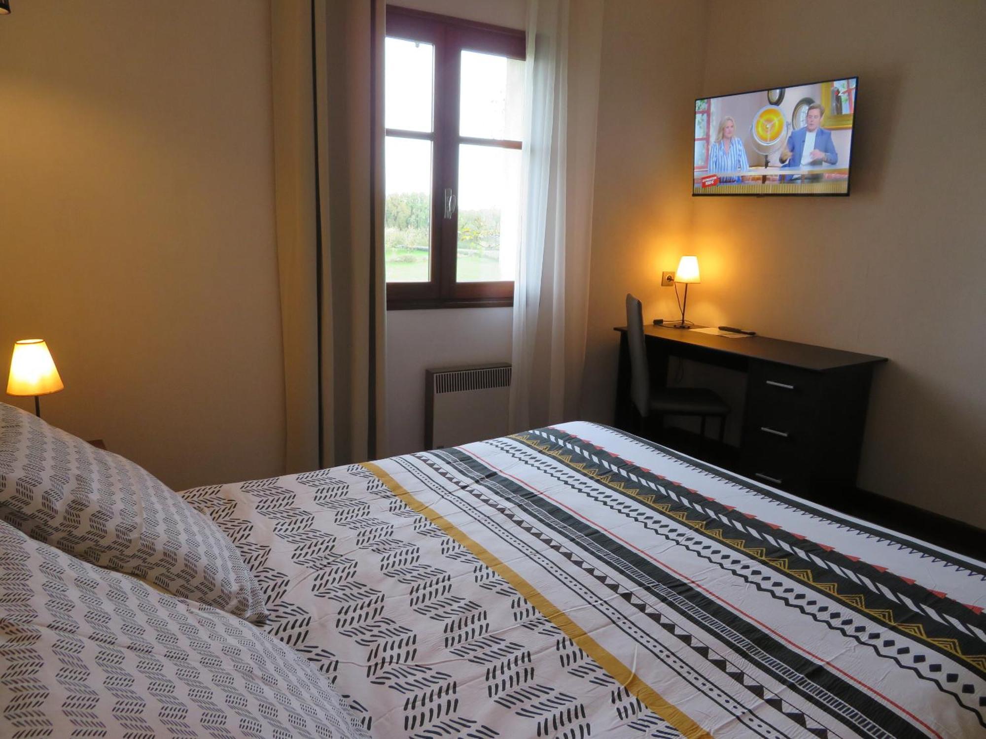 Auberge D'Ici Et D'Ailleurs Cressensac-Sarrazac Стая снимка